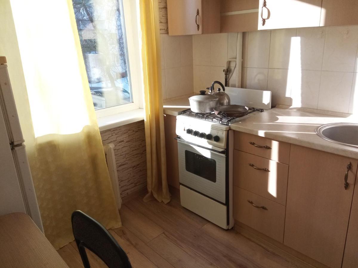 Район Деснянской Правды Apartment Chernihiv Bagian luar foto